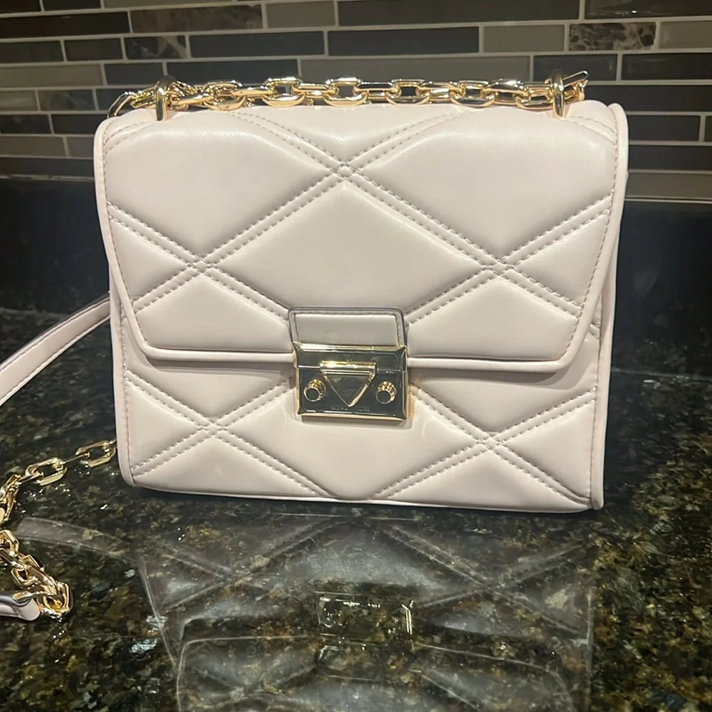 Michael Kors Serena Powder Blush Quilted Med Flap Crossbody Bag